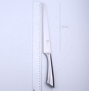 <span class=keywords><strong>Couteau</strong></span> <span class=keywords><strong>de</strong></span> coupe <span class=keywords><strong>de</strong></span> pain <span class=keywords><strong>français</strong></span> moderne <span class=keywords><strong>de</strong></span> haute qualité en acier inoxydable <span class=keywords><strong>couteau</strong></span> à trancher le pain dentelé <span class=keywords><strong>couteau</strong></span> <span class=keywords><strong>de</strong></span> <span class=keywords><strong>cuisine</strong></span> écologique - Product Image 3