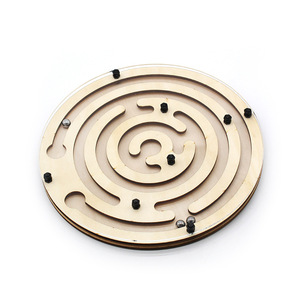 Juego de laberinto de madera con bolas, juguete educativo de control manual con formas geométricas para niños, kit de aprendizaje de ciencia e ingeniería para edades de 4 a 6 años - Product Image 1