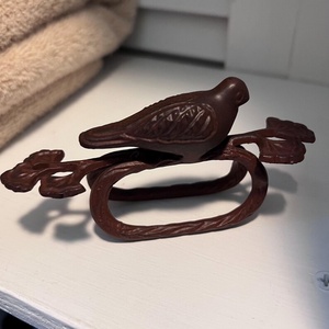 Anneaux de serviette vintage en forme d'oiseau, décoration de table rustique style forêt, porte-serviettes inspirés de la nature, pour salle à manger style ferme et cottagecore - Product Image 3