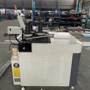 Machine de pliage à 3 axes LWYJ-CNC-20T, système hydraulique industriel informatisé pour le traitement des métaux - Product Image 2