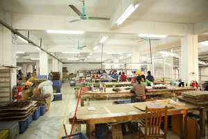 Commercio all'ingrosso di campanelli eolici in metallo produttore colibrì scultura cinetica artigianato decorazioni per la casa appeso giardino 3D <span class=keywords><strong>Wind</strong></span> Spinner - Product Image 6