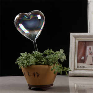 Macchina per l'irrigazione del vetro automatica creativa per persona pigra a forma di cuore - Product Image 2