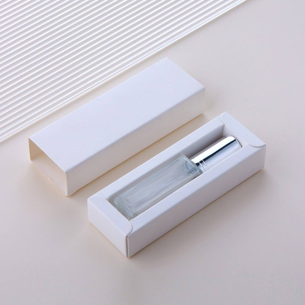 Clear glass spray bottle + double line silver cap + white box