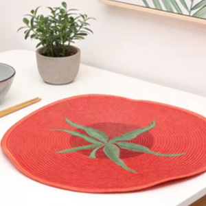 Manteles Individuales Redondos de PP Tejidos a Mano, Estilo Zen Asiático, Diseño de Tomate Rojo, Lujosos, 38 cm, Aptos para Alimentos, Reutilizables, Accesorios para Mesa de Comedor EM9 Reus - Product Image 1