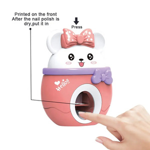 Ensemble de jeu d'imitation pour filles : Machine à pâtisserie DIY, accessoires mignons pour ongles, fards à paupières, rouges à lèvres et jouets de nail art - Product Image 4