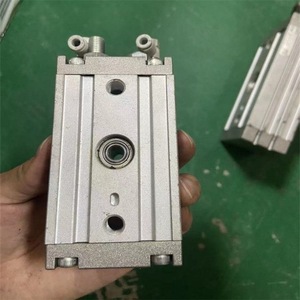   Cylindre pneumatique CP96SDB125, type à piston de 450 mm, pour contrôle d'automatisation - Product Image 1