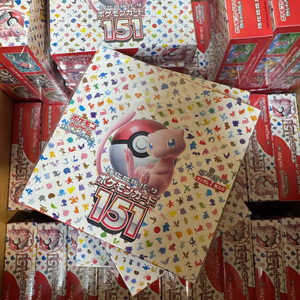 Boîte de Gros Durable Scellée de Cartes à Collectionner Pokémon Japonaises Sv2a Écarlate et Violet 151 Jeux Originaux Japonais en Papier - Product Image 1