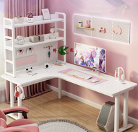 Bureau d'ordinateur minimaliste moderne