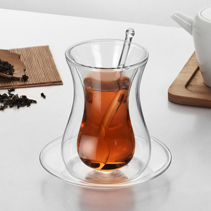 Tasse <span class=keywords><strong>à</strong></span> café en verre borosilicate <span class=keywords><strong>à</strong></span> double paroi réutilisable, faite <span class=keywords><strong>à</strong></span> la main, 150 ml, avec soucoupe et cuillère - Product Image 1