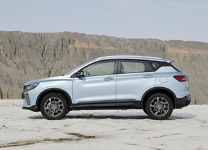 2024 Geely Coolray Binyue 1.5T SUV automatique grand espace intérieur 5 portes sièges en cuir R17 taille des pneus léger intérieur automatique - Product Image 2