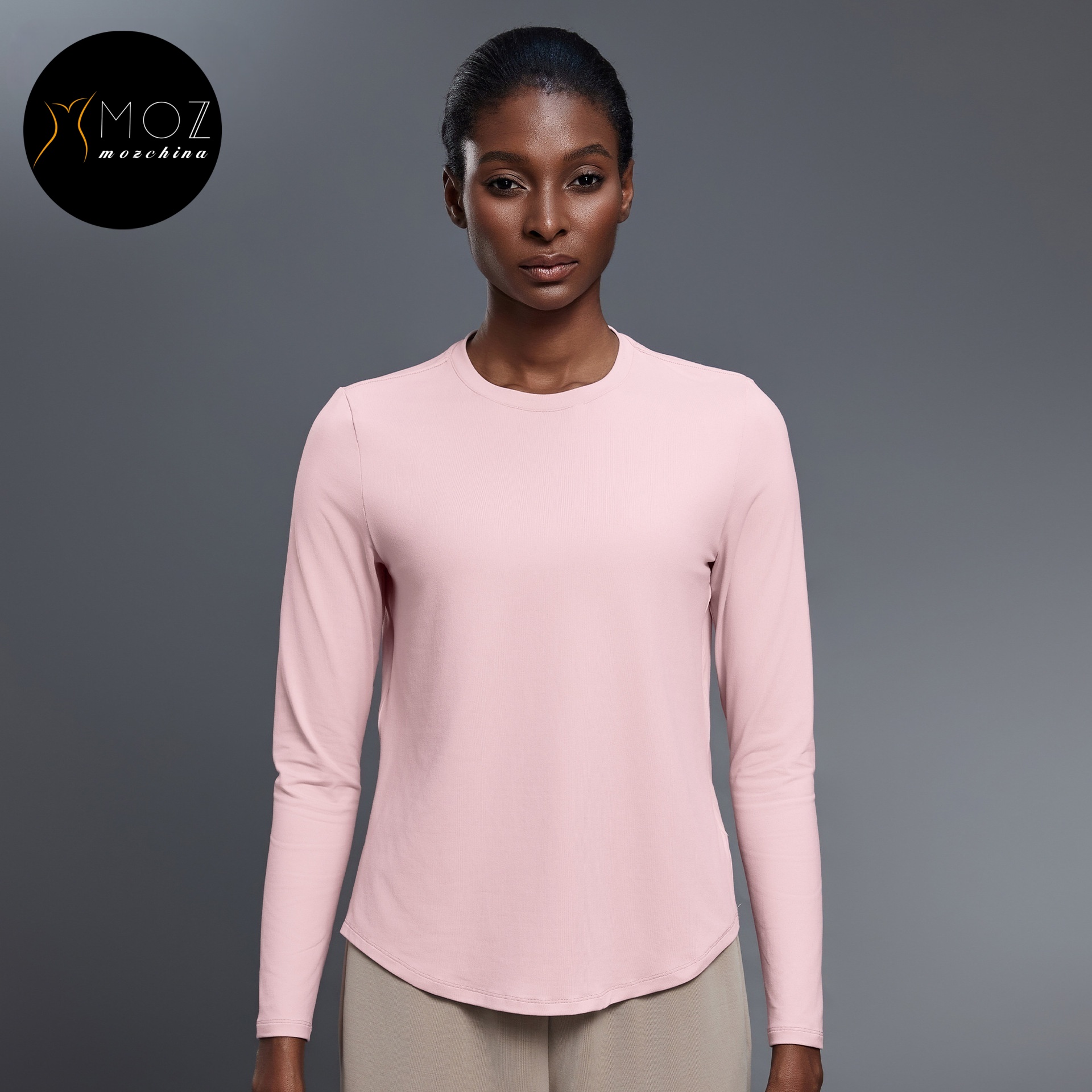 Fall Casual Yoga T-Shirt Round Neck Loose Fit Slimming Fitness Top Versatile Workout Long Sleeve Shirt for Women Athletic Wear