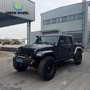 โตโยต้ามือสองสภาพดีเยี่ยม ปี 2022 รุ่น Jeep Gladiator 3.6L Launch Edition สีดำ พวงมาลัยซ้าย - Product Image 1