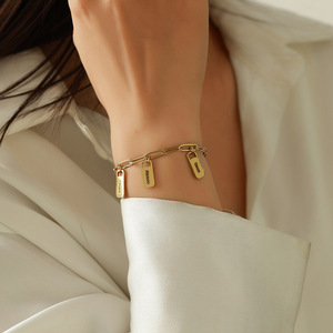 Dropshipping personalizado de acero inoxidable Unisex nombre pulsera 18K oro bisel ajuste creativo nombre cadena brazalete estilo de moda para - Product Image 5