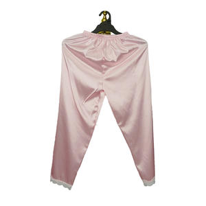 Pijamas de poliéster con botones de solapa para mujer, ropa de dormir al por mayor, conjunto de pijama de dos piezas para primavera y verano para mujer - Product Image 5