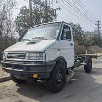 Naveco 2045 Euro 2 diesel 4X4 Pneus tout-terrain, empattement 3310 mm, moteur SOFIM 8142.43, 87 kW, 118 ch.