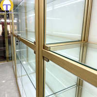 Moderne Vitrine aus Gehärtetem Glas mit LED-Beleuchtung Abschließbarer Freistehender Schrank für Schmuck/Sammlerstücke/Einzelhandelsgeschäfte