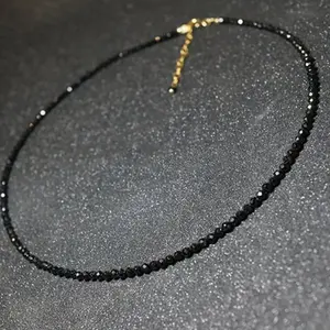 Collana di perline di cristallo Boho per donna girocollo intrecciato a mano con catena di clavicole estive da spiaggia accessori per collo semplice regalo