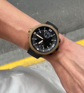 Relojes Mecánicos de Alta Calidad con Diseño Moderno, Función de Calendario y Marco Dorado, Gran Venta - Product Image 2