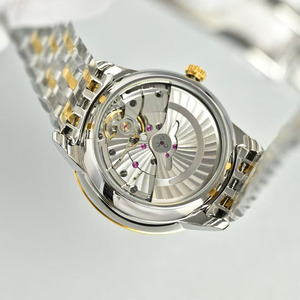 Montre mécanique automatique pour homme de qualité supérieure avec logo OEM, aiguille en forme de croissant, calendrier et chiffres romains - Product Image 3