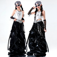 Costumes de danse jazz pour filles, haut à bretelles argenté métallisé, pantalon cargo en vinyle noir brillant, vêtements de scène pour enfants