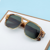KAJILA Vente en gros Lunettes de soleil rétro personnalisées avec logo, monture carrée en PC, double pont, branches à clips CP, protection UV400 pour femmes et hommes