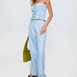 Conjunto Casual de 2 Piezas con Logotipo Personalizado, 100% Algodón, Pantalones Largos Holgados con Rayas Azules, Top Corto con Cordones, Tallas Grandes para Mujer - Product Image 3