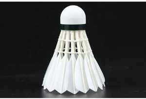 Pluma de bádminton <span class=keywords><strong>RSL</strong></span> No.5 Clase A de plumas de pato Cigu, de gran tamaño y ancho, con base de fibra y cabezal de corcho triturado - Product Image 4