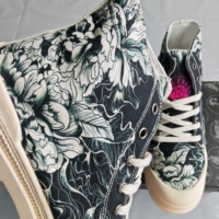 Chaussures en toile à semelle déstructurée personnalisées tendance pour hommes et femmes, baskets plateforme ondulées respirantes, chaussures de marche décontractées – Vente en gros