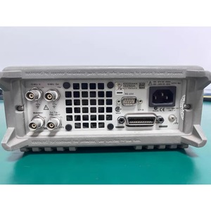 Générateur de fonctions/formes d'onde arbitraires 33250A, 80 MHz, en bon état d'occasion - Product Image 3