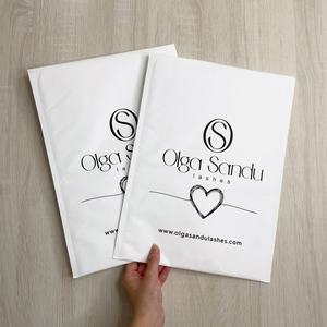 Custom Loog Kraft Bubble Mailer <b>Bags</b> White Padded for <b>Clothing</b> Cosmetics Promotion with Self-adhesive Seal and Custom Logo - Product Image 3