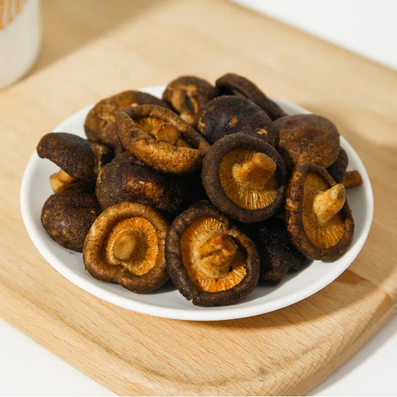 Patatine ai funghi shiitake essiccate a base di funghi naturali alla rinfusa a basso prezzo