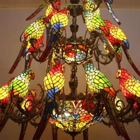 Lustres suspendus Tiffany en verre teinté à trois niveaux, faits à la main, à intensité variable, avec des oiseaux perroquets rouges, lampes pour la maison, le bureau, style vintage