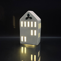 Maison en céramique de style art populaire américain personnalisé avec lumières électriques