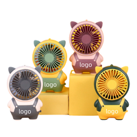 Popular dibujos animados mini portátil USB carga pequeño ventilador estudiantes niños Oficina escritorio pequeño ventilador eléctrico regalo