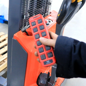 דארוי L5 להרמת משקל מקסימלי 350 ק\\\"ג עם גובה של 2.4 מטר, מפעל, 750W, DC24V, חצי אוטומטי, הפעלה קלה, מרים חשמלי עם גלגלת. - Product Image 5