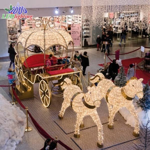 عربة ملكية ثلاثية الأبعاد للزينة عربة عيد الميلاد الخفيفة مرسومة بالحصان الملكي - Product Image 2