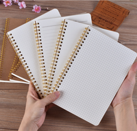 Carnet Kraft A5 Personnalisé en Gros avec Spirale Dorée, Pages à Points, Pages Blanches, Papier Recyclé et Reliure Spirale