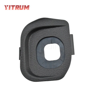 YITRUM ฝาครอบกันฝุ่น 45186-0K120-C0 สำหรับโตโยต้า ไฮลักซ์ สวิตช์ควบคุมความเร็วอัตโนมัติสีดำพวงมาลัยส่วนตกแต่ง - Product Image 1
