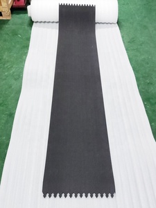 Tapis de convoyage en feutre à alimentation automatique gris 2680 640 2,5 mm pour machine JWEI LST 8060 Usine de fabrication - Product Image 3