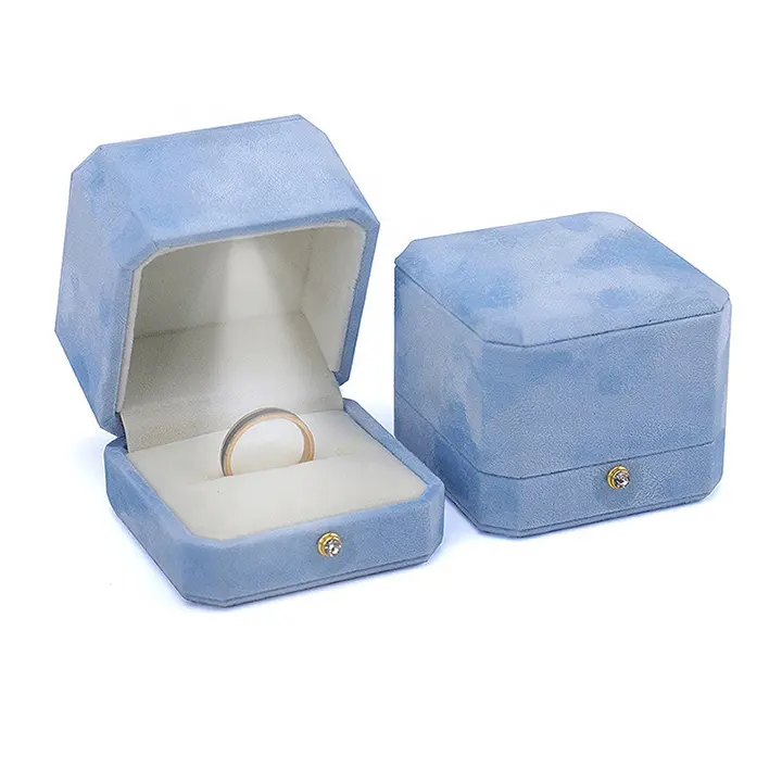 아미노 핫 세일 새로운 팔각형 flannelette LED 다이아몬드 반지 창조적 인 보석 보석 선물 상자