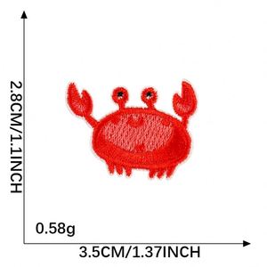 Nouveaux mini-écussons thermocollants écologiques brodés sur le thème de la vie marine (poisson, requin, crabe, baleine) pour accessoires vestimentaires - Product Image 4