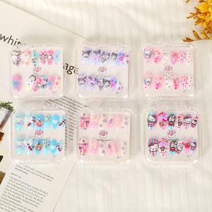 Pegatinas para decoración de uñas Sanrio, 24 unidades en caja, autoadhesivas para niñas y adolescentes - Product Image 4