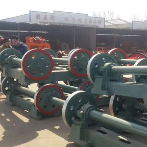 Moule à poteaux en béton de haute qualité, le plus vendu en Chine, à prix abordable, avec machine de rotation, 5 bureaux de filiales en Afrique - Product Image 1