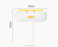 Conception de canard jaune TPR chat chien brosse d'épilation haute qualité Portable épilateur pour animaux de compagnie rouleau grattoir brosses autonettoyantes