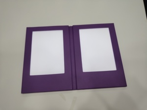 Menú de restaurante con cubierta de cuero PU personalizada por el fabricante, iluminado con LED, de doble página, con libro de menú LED. - Product Image 3