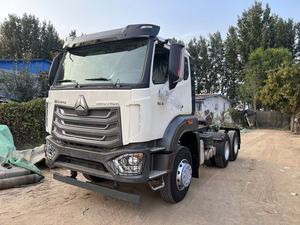 Camión Tractor Usado Sinotruk Euro2 Diésel 4×2 con Volante a la Izquierda, HOWO de 10 Ruedas, Capacidad de Carga de 21-30T, 371hp, Cámara Trasera de 360° - Product Image 2