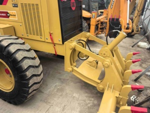รถเกรดเดอร์มือสอง Caterpillar 140K พร้อมเครื่องยนต์ 12 ตัน น้ำหนักใช้งาน 130 กิโลวัตต์ สภาพดี ขาย - Product Image 2