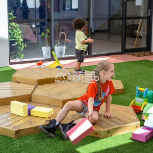 Moetry Grimpeur hexagonal en bois pour les tout-petits Aire de jeux naturelle Garderie Pépinière Salle de classe extérieure Équipement d'amusement - Product Image 1