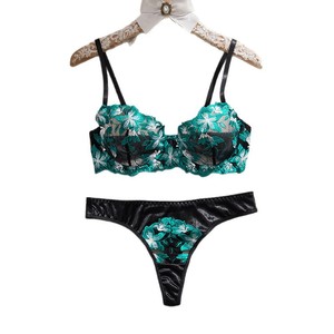 Conjunto de Sujetador Push-Up de Encaje Sexy para Senos Grandes que Parecen Menores, Ropa Interior con Escote Profundo en V, Bordado <span class=keywords><strong>3D</strong></span>, Tejido Dobby Transpirable - Product Image 5