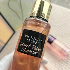 2026 Neues Victoria's <span class=keywords><strong>Secret</strong></span> Original Marken-Körperspray 250ml Glitzer-Stil, Blumiger Duft, Langanhaltende Duftnote - Product Image 6